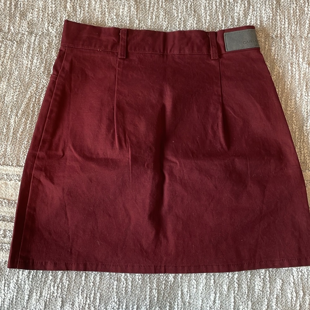 NWT Carmar Los Angeles Burgundy mini skirt - Picture 7 of 8